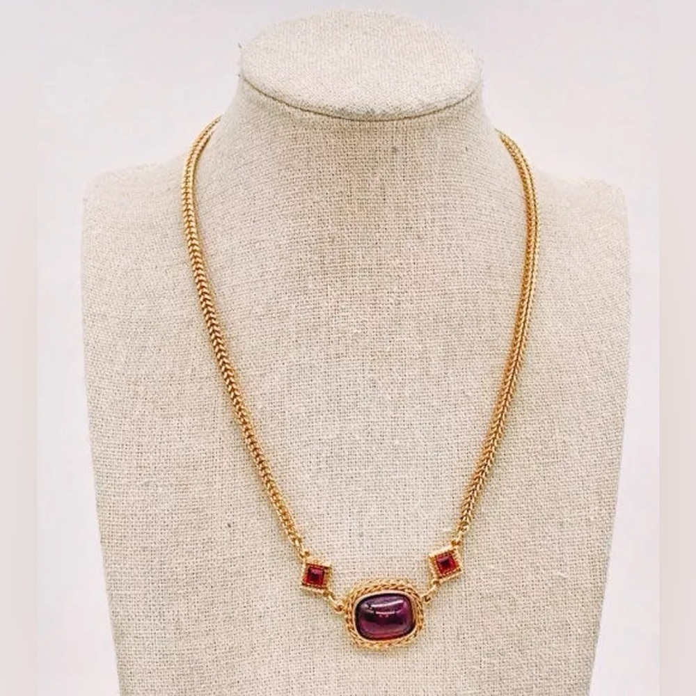 Vintage Fabulous Givenchy New York Necklace With Deep Red Accents Gold TN Chain